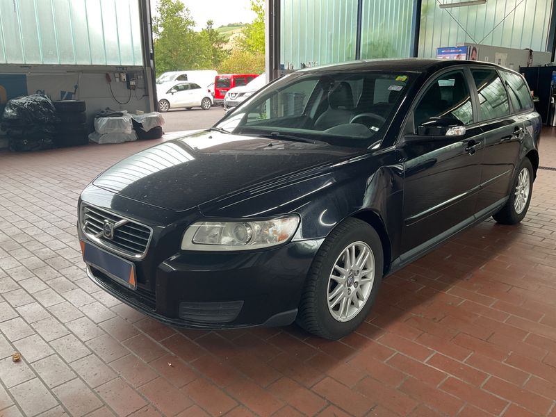 Volvo V50 1.8 — 1/8