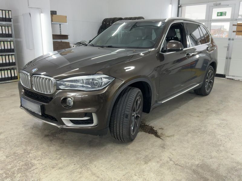 BMW X5 xDrive 40d — 1/8