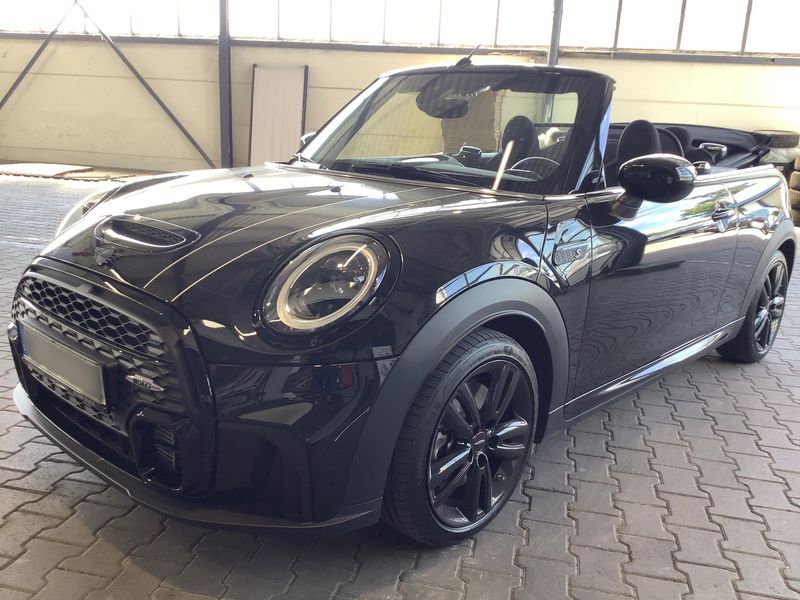 MINI Cabrio Cooper S — 1/8
