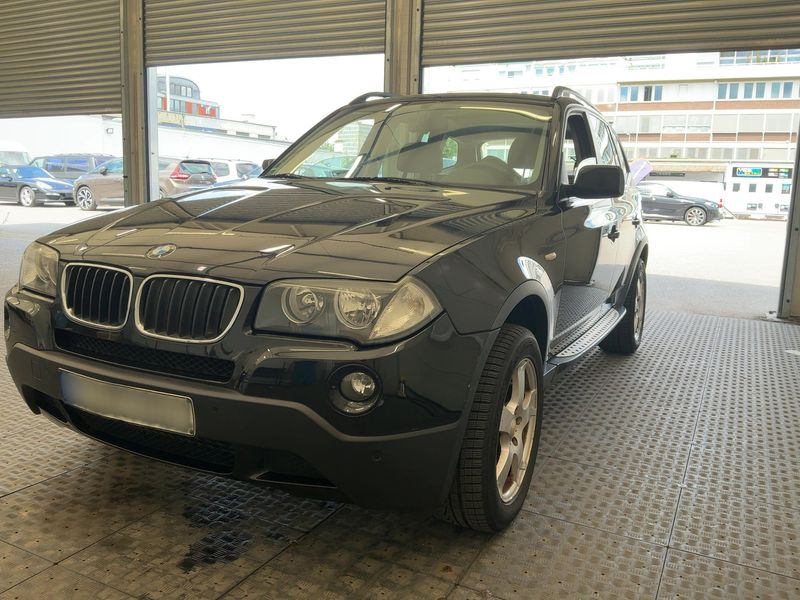 BMW X3 xDrive 20d — 1/8