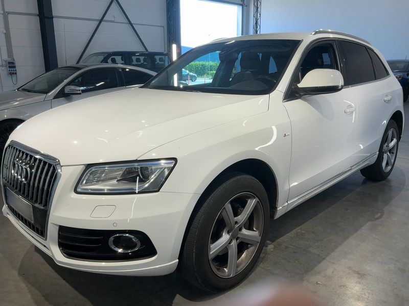 Audi Q5 2.0 TDI — 1/8