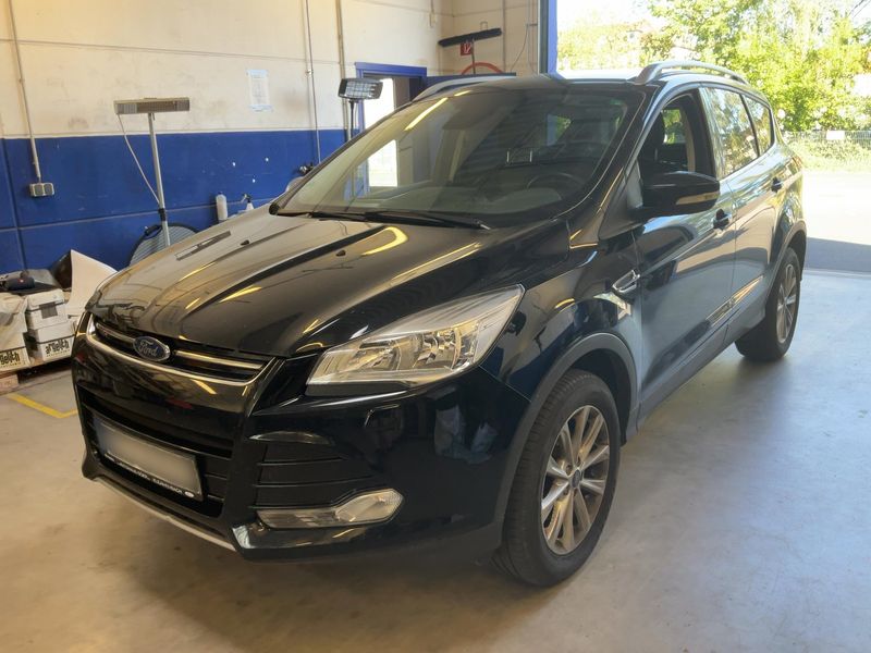 Ford Kuga 1.5 EcoBoost — 1/8