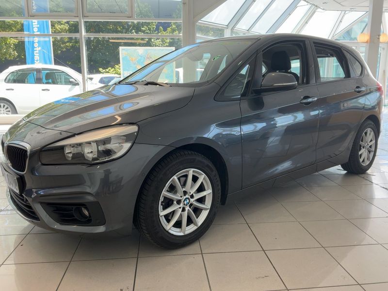 BMW 2er 218d Active Tourer — 1/8