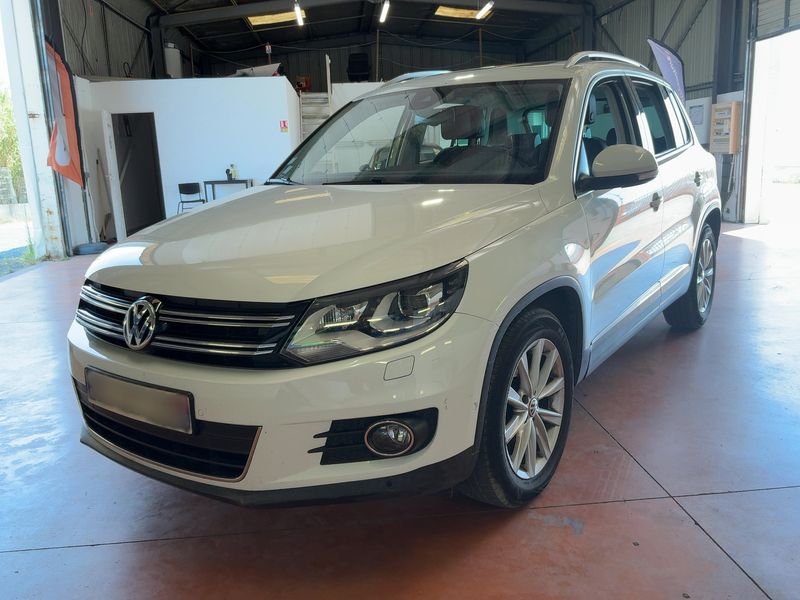 Volkswagen Tiguan 2.0 TDI — 1/8