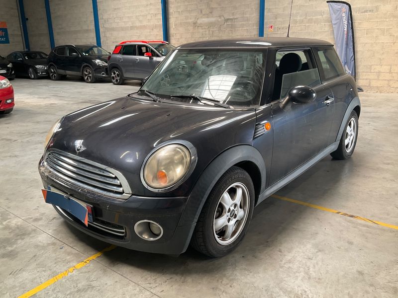 MINI MINI Cooper — 1/8