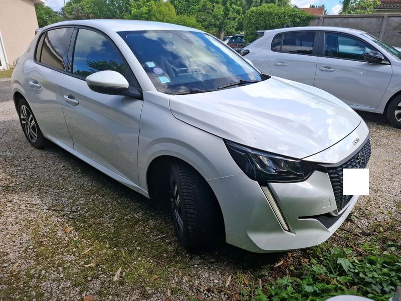 Peugeot 208 1.2 PureTech — 1/8
