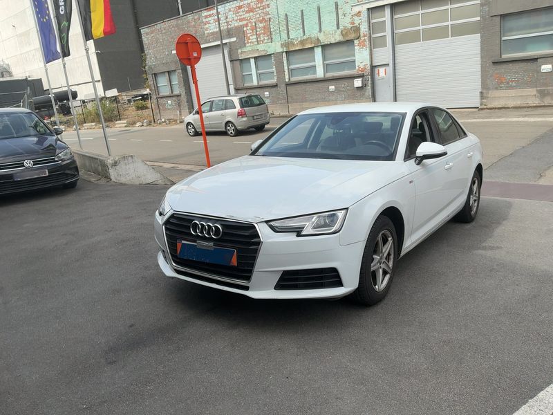 Audi A4 35 TFSI — 1/8
