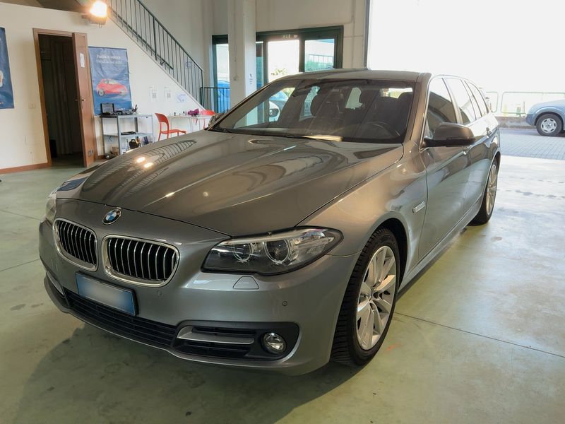 BMW 5er 520d — 1/8
