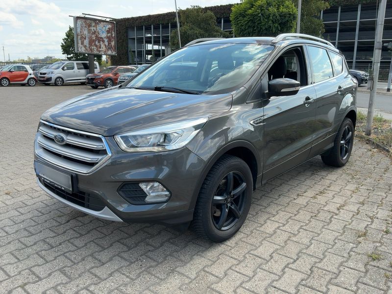 Ford Kuga 1.5 EcoBoost — 1/8