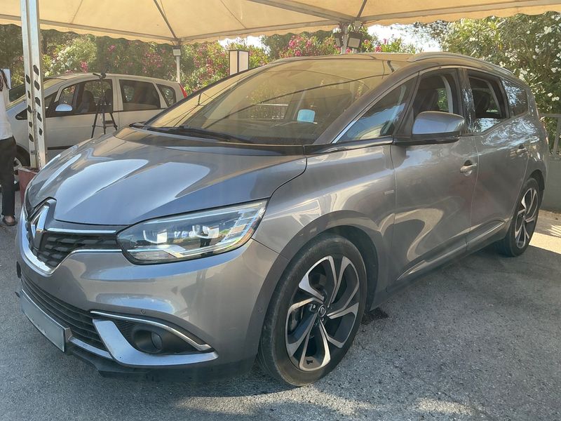 Renault Grand Scenic 1.6 dCi Energy — 1/8