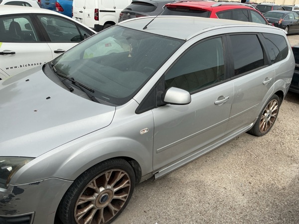 Ford Focus wagon diesel — 1/8