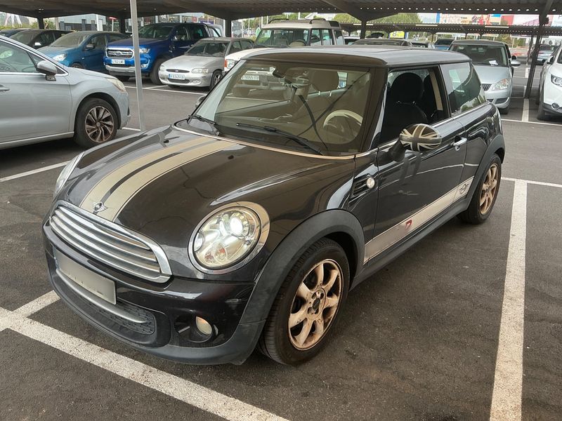 MINI MINI Cooper D — 1/8