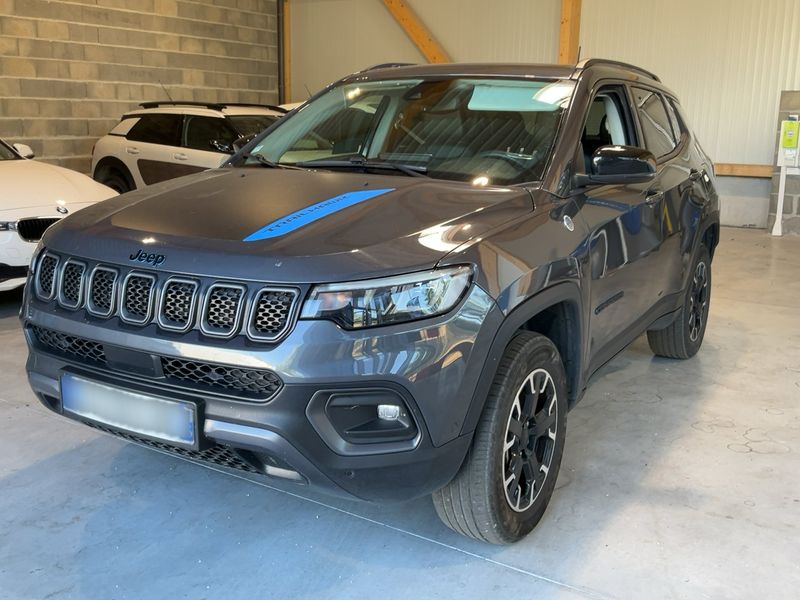 Jeep Compass 1.3 4xe Plug-in Hybrid — 1/8