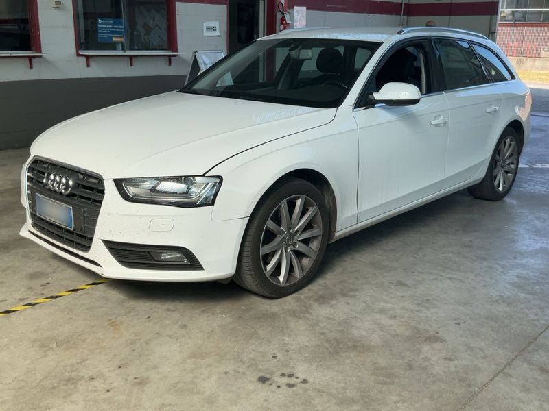 Audi A4 2.0 TDI — 1/8