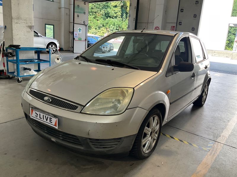 Ford Fiesta 1.4 TDCi — фото 1