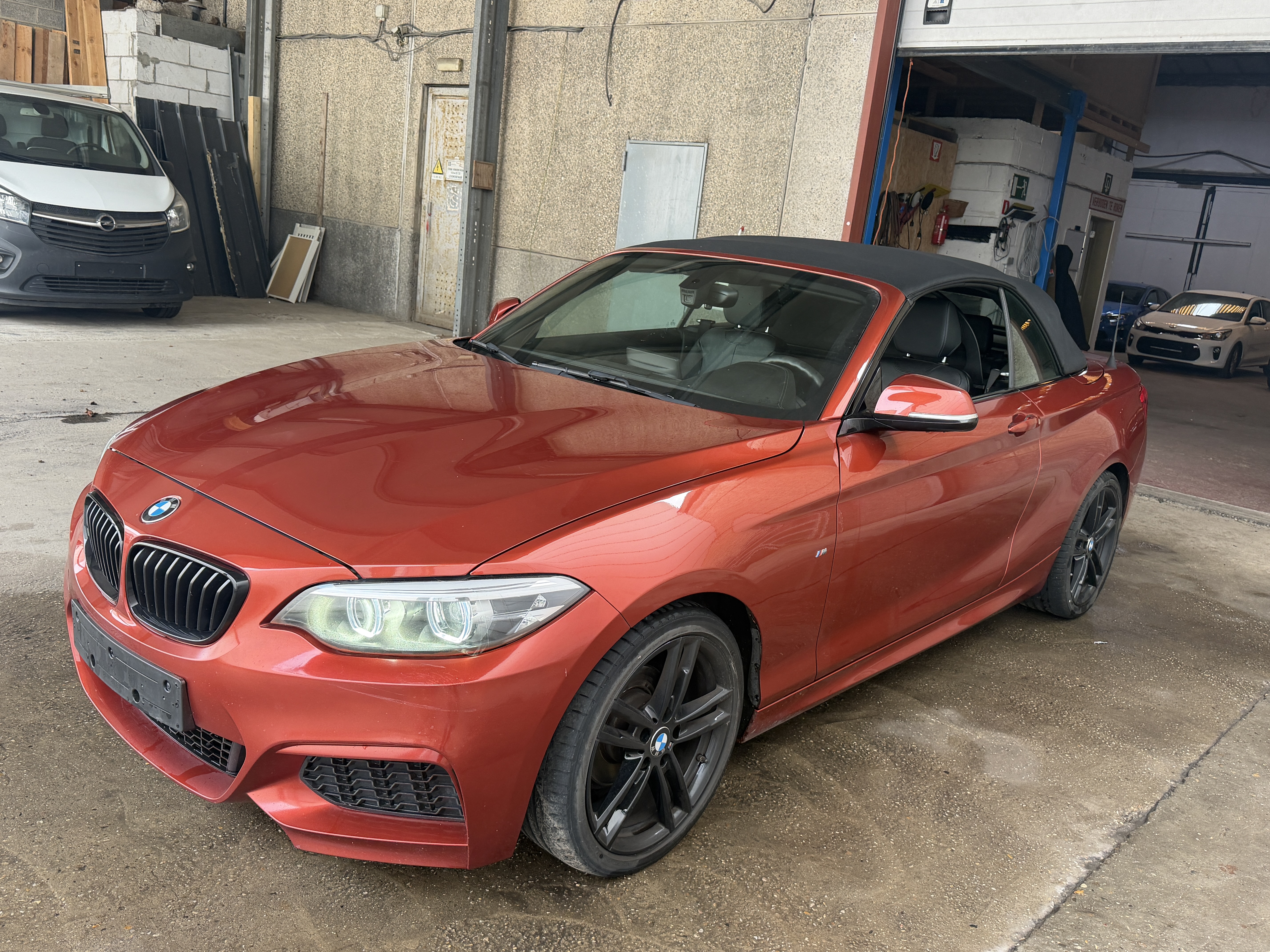 BMW 2er 218i — 1/8