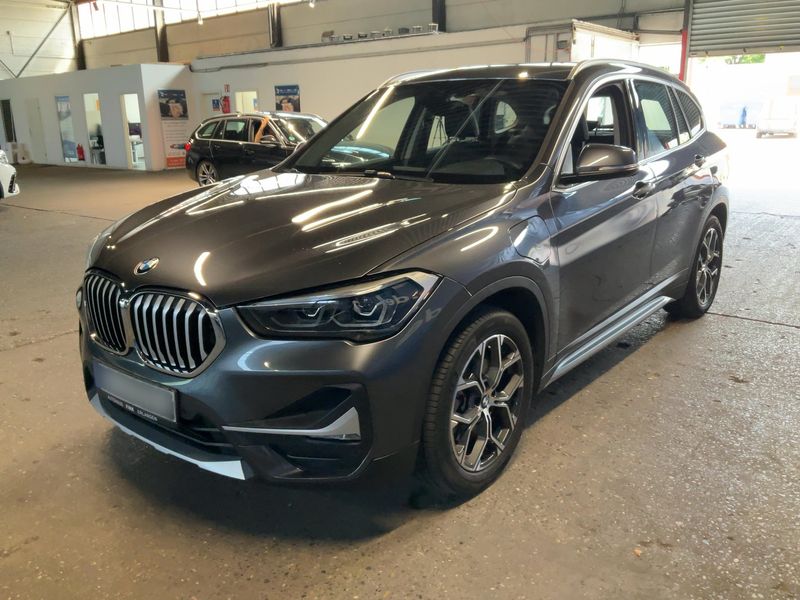 BMW X1 xDrive 25e — 1/8