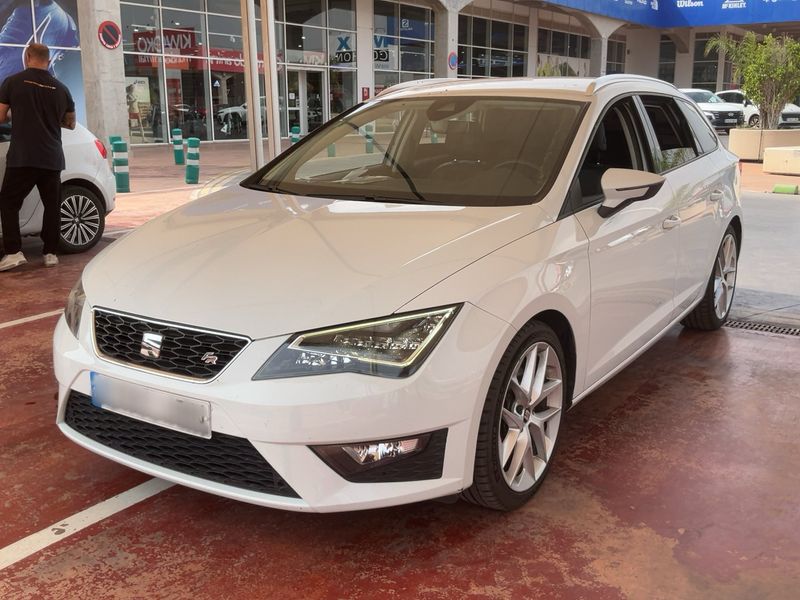 Seat Leon 2.0 TDI — 1/8