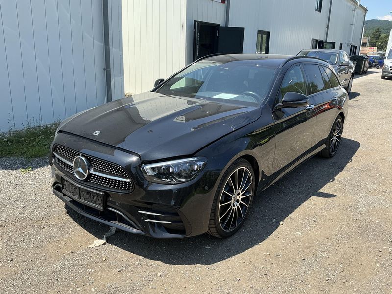 Mercedes-Benz E-Klasse E 220 d — 1/8