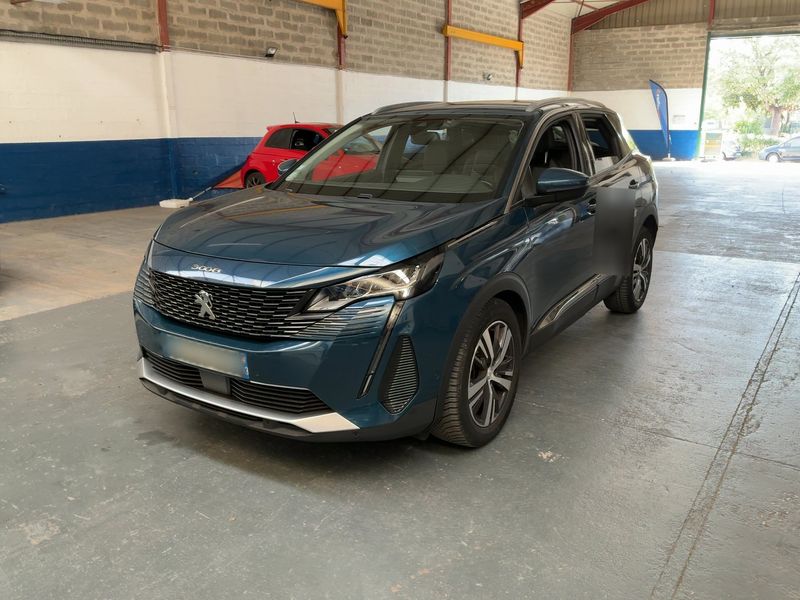 Peugeot 3008 1.2 PureTech — 1/8