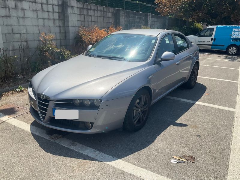 Alfa Romeo Alfa 159 2.0 JTDM — 1/8