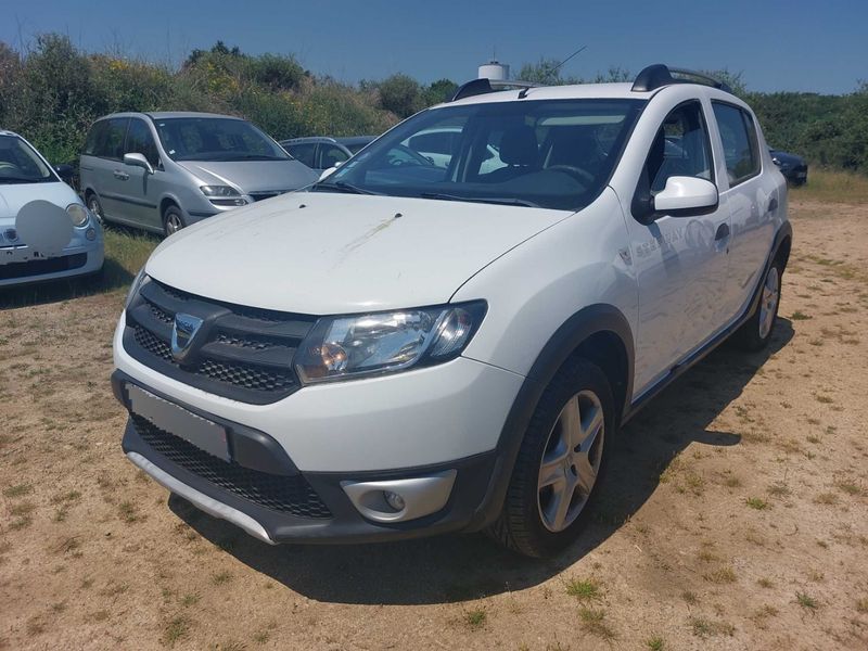 Dacia Sandero 0.9 TCe — 1/8