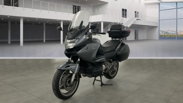 Honda Nt 700v — 1/8