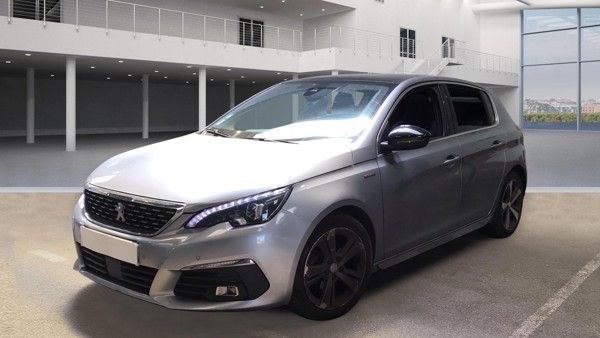 Peugeot 308 GT Line — 1/8