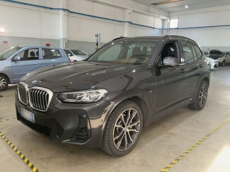 BMW X3 xDrive 30d Mild-Hybrid — 1/8