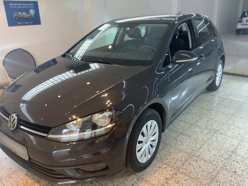 Volkswagen Golf VII 1.0 TSI — 1/8