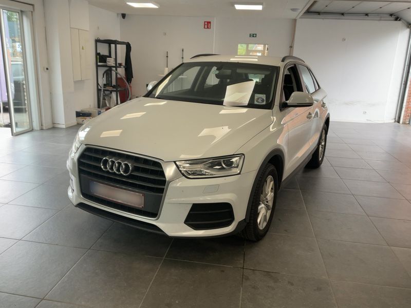 Audi Q3 2.0 TDI — фото 1