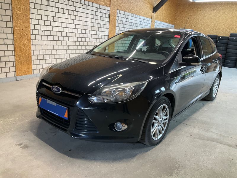Ford Focus 1.6 EcoBoost — 1/8