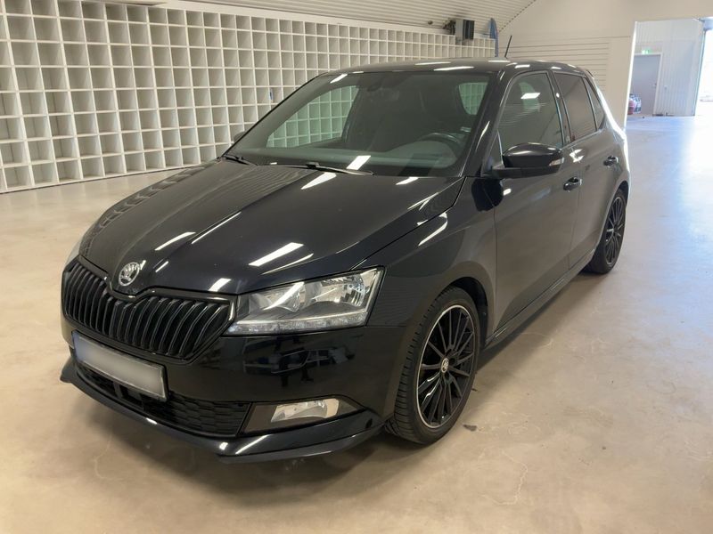 Skoda Fabia 1.0 TSI — 1/8