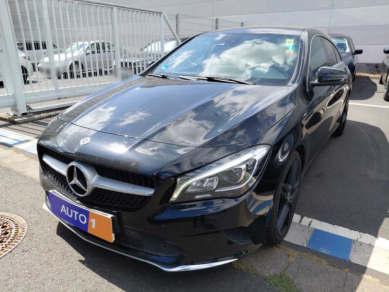 Mercedes-Benz CLA-Klasse CLA 200 Shooting Brake — 1/8