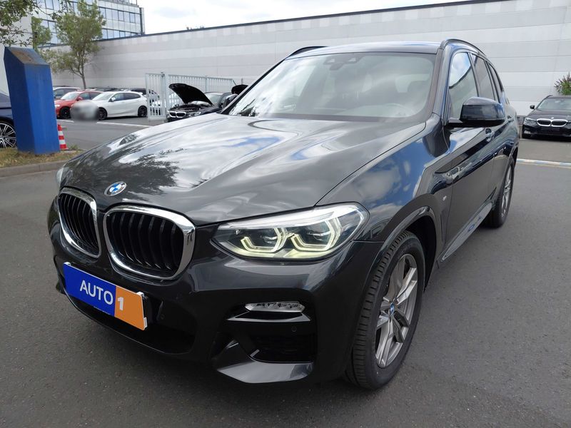 BMW X3 xDrive 20d — фото 1