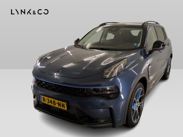 Lynk & co 01 — 1/8