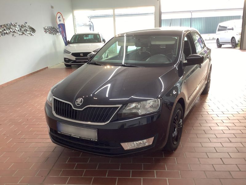Skoda Rapid 1.2 TSI — 1/8