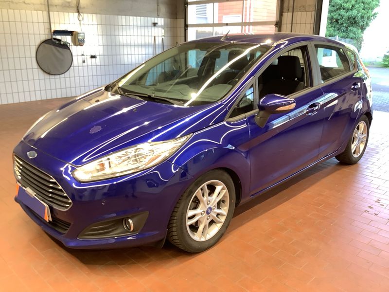 Ford Fiesta 1.0 EcoBoost — фото 1