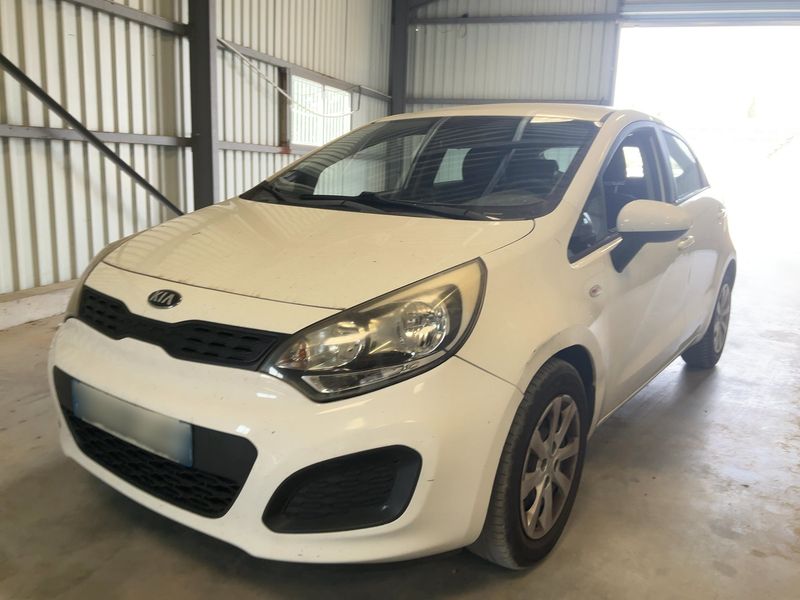 Kia Rio 1.2 — 1/8