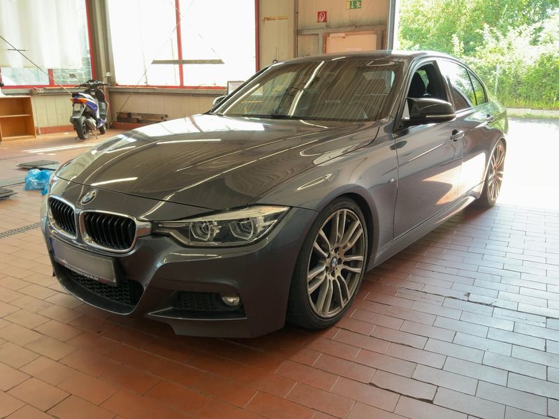 BMW 3er 325d — фото 1