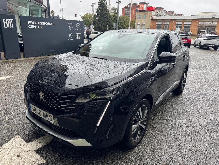 Peugeot 3008 1.2 PureTech — 1/8