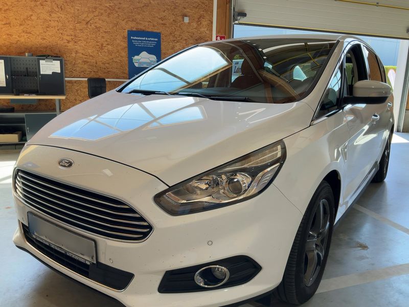 Ford S-Max 2.0 TDCi — 1/8