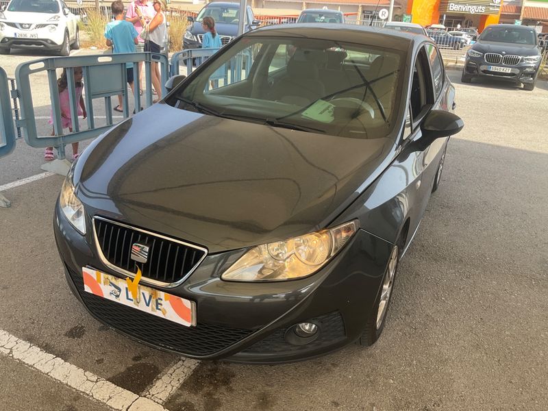 Seat Ibiza 1.6 TDI — 1/8