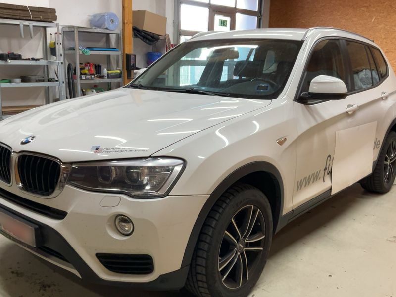 BMW X3 xDrive 20d — 1/8