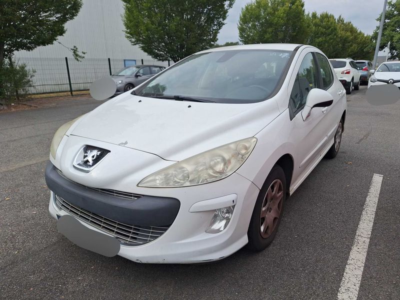 Peugeot 308 1.6 HDi — 1/8