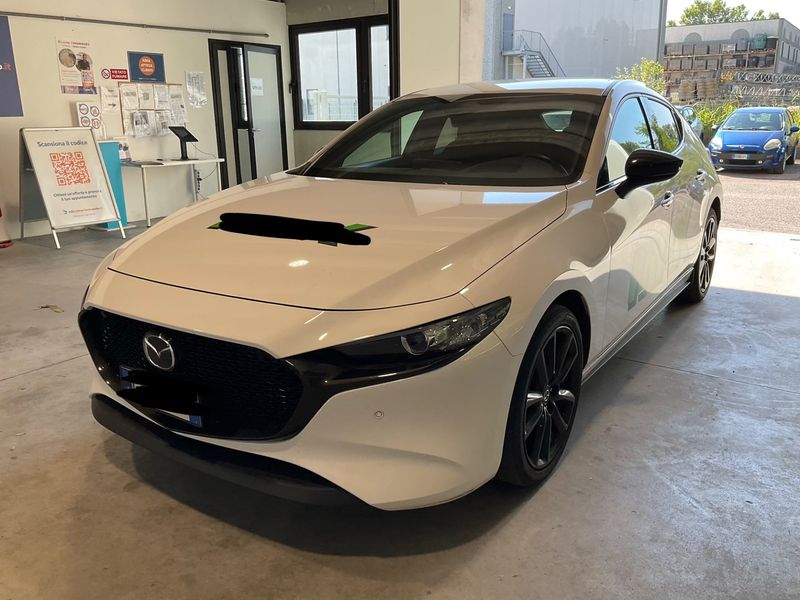 Mazda 3 2.0 e-Skyactiv-X Mild-Hybrid — 1/8