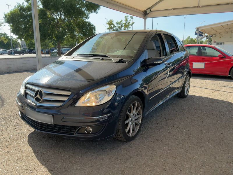 Mercedes-Benz B-Klasse B 180 CDI — 1/8