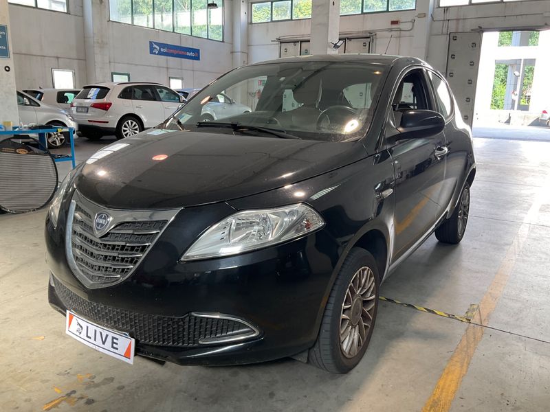 Lancia Ypsilon 0.9 TwinAir — 1/8