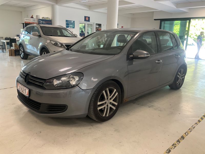 Volkswagen Golf VI 2.0 TDI — фото 1