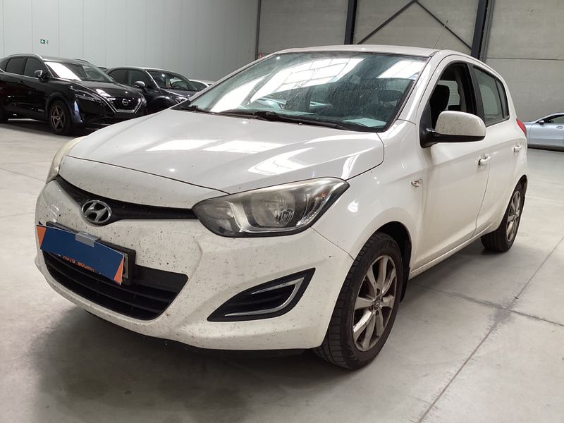 Hyundai i20 1.2 — 1/8